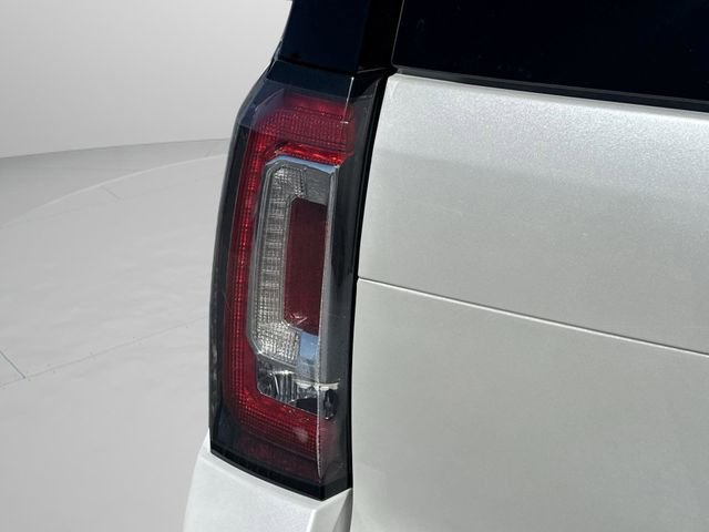Used 2018 GMC Yukon XL Denali image 47