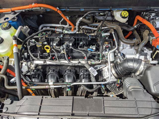 Certified 2025 Ford Maverick XL FWD image 21
