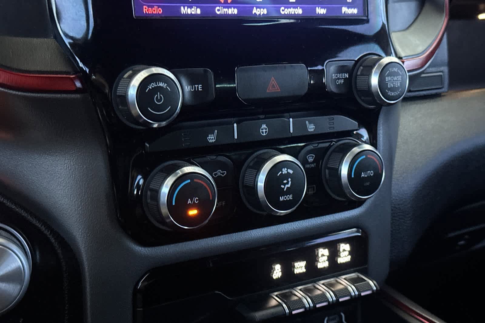 Used 2019 RAM 1500 Rebel w/ Rebel Level 2 Equipment Group AWD/4WD image 20