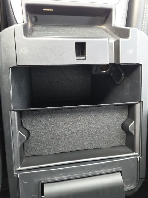 Certified 2022 Ford Explorer XLT w/ Equipment Group 202A image 40