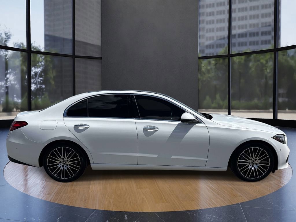 Used 2022 Mercedes-Benz C 300 4MATIC Sedan w/ Pinnacle Trim Package image 2