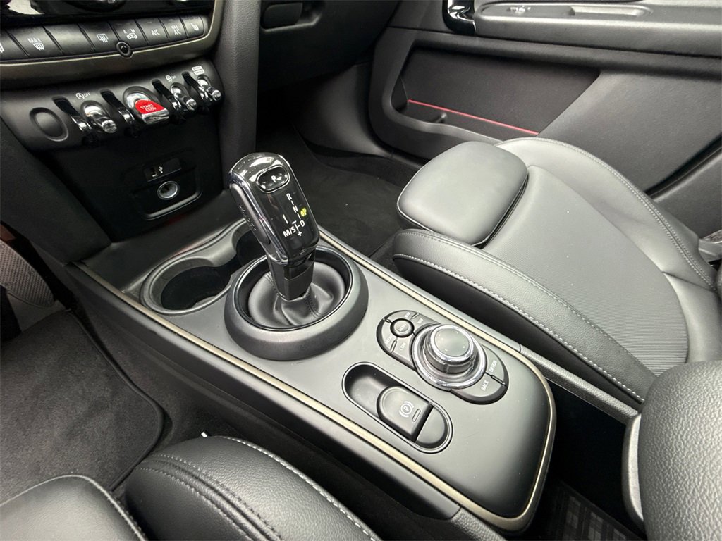 Used 2022 MINI Cooper Countryman S w/ Premium Package image 32