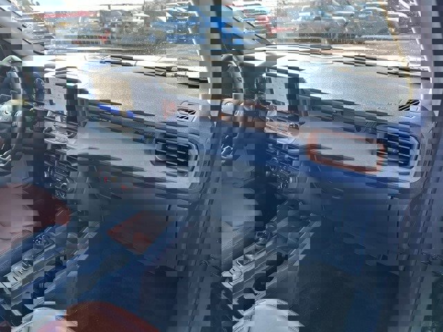 Certified 2024 Ford Maverick Lariat image 19