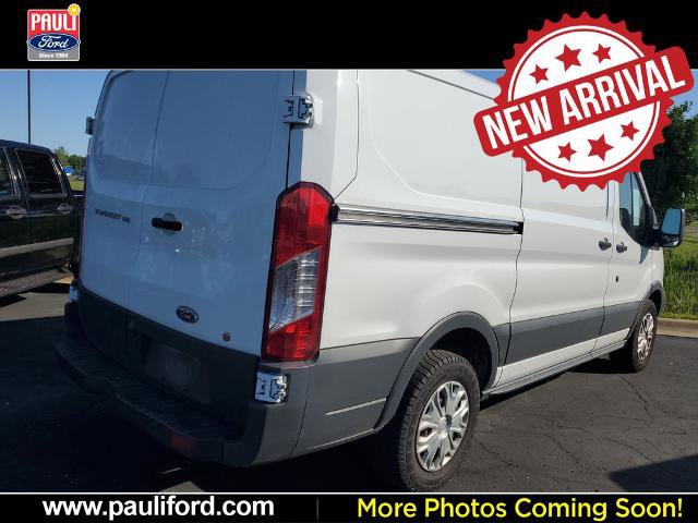 Certified 2017 Ford Transit 150 130 Low Roof w/ Interior Upgrade Package RWD image 4