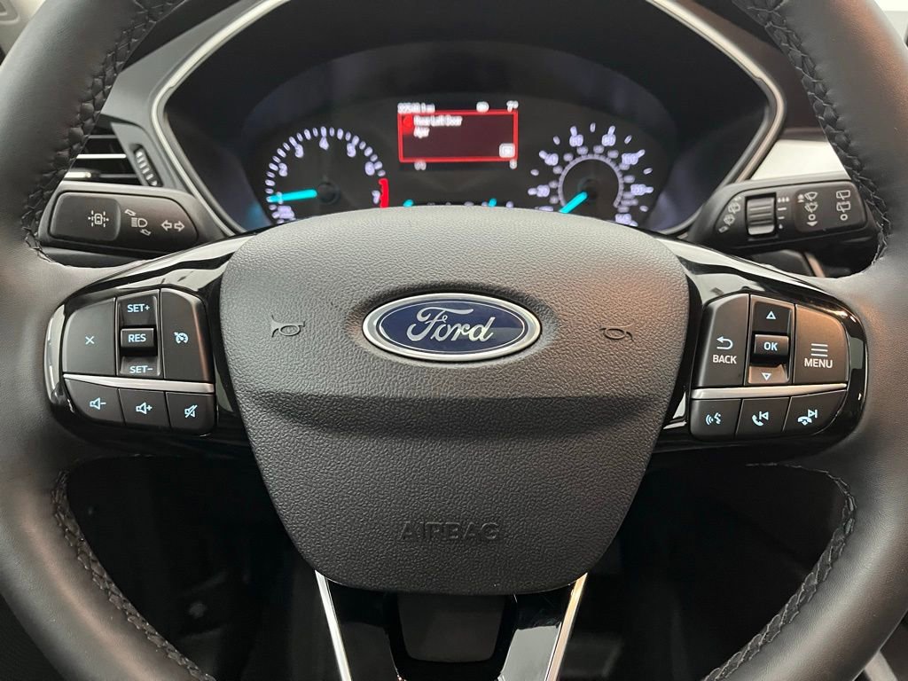 Certified 2022 Ford Escape SEL image 21