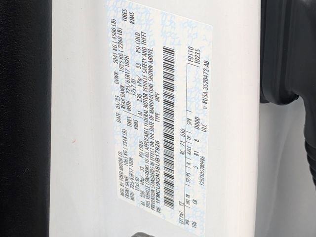 Certified 2025 Ford Escape Active AWD/4WD image 33