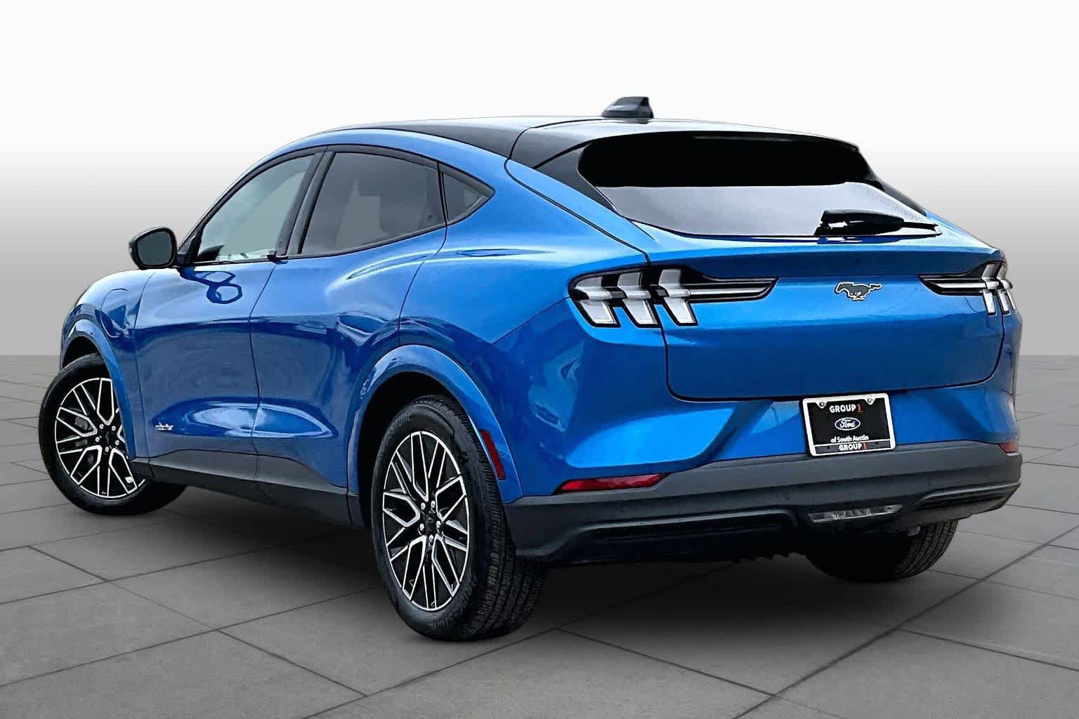 Certified 2025 Ford Mustang Mach-E Premium RWD image 12