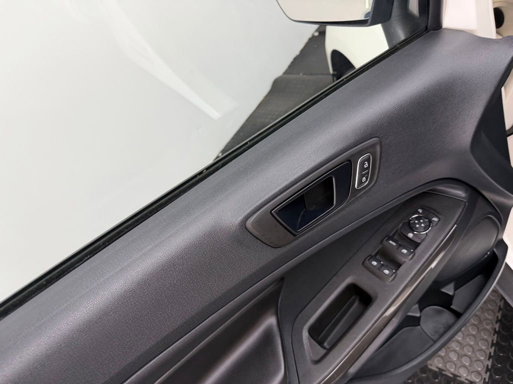 Certified 2019 Ford EcoSport SES w/ SES Black Appearance Package AWD/4WD image 11