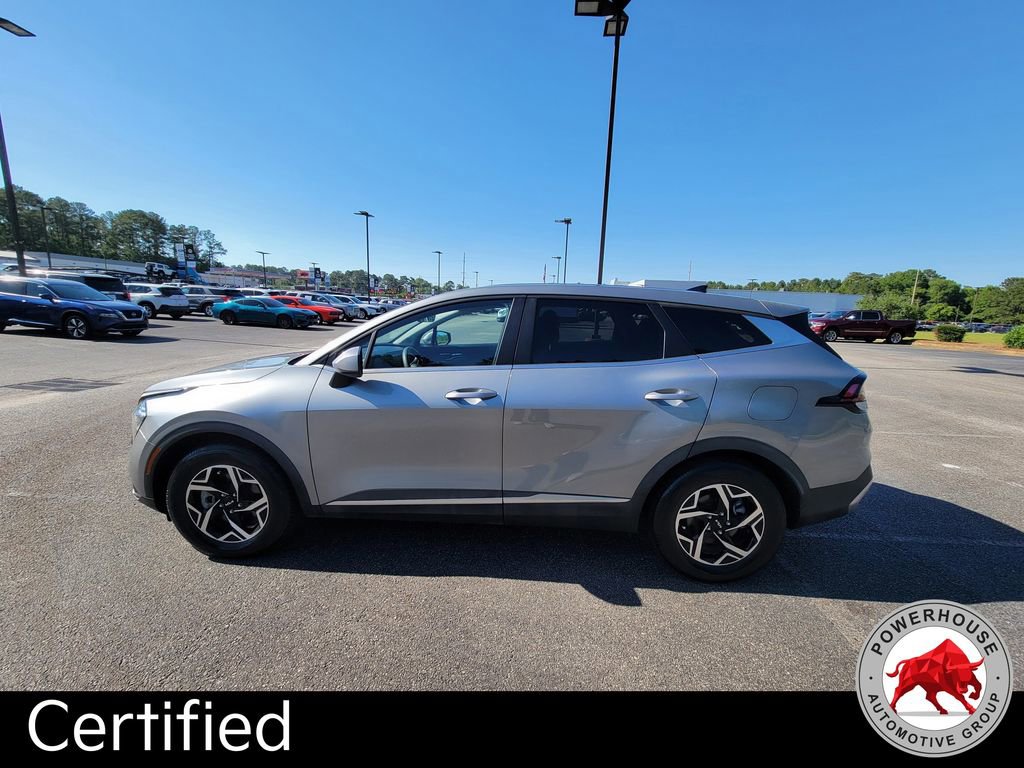 Used 2023 Kia Sportage LX FWD image 3
