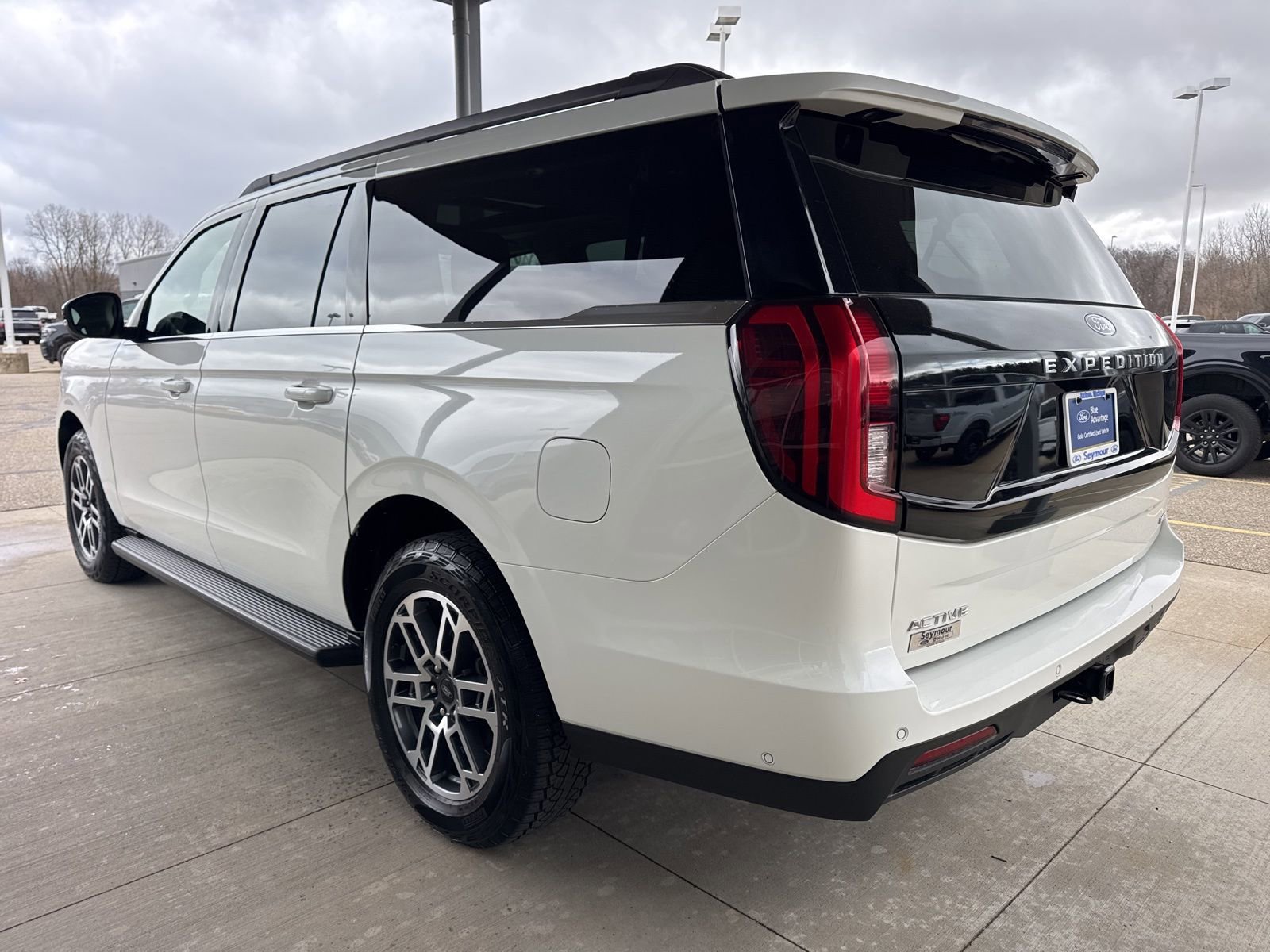 Certified 2025 Ford Expedition Max Active image 6