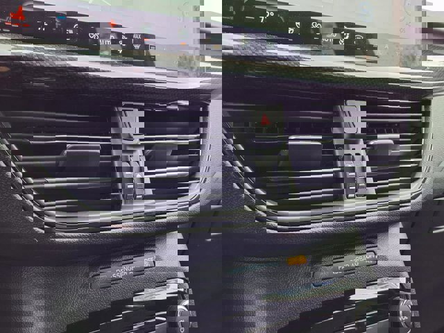 Certified 2024 Ford Escape ST-Line w/ Tech Pack #1 image 15