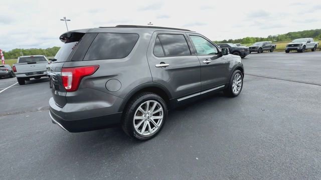 Certified 2017 Ford Explorer Limited FWD image 7