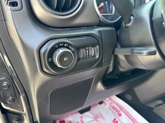 Used 2022 Jeep Wrangler Unlimited Sport AWD/4WD image 13