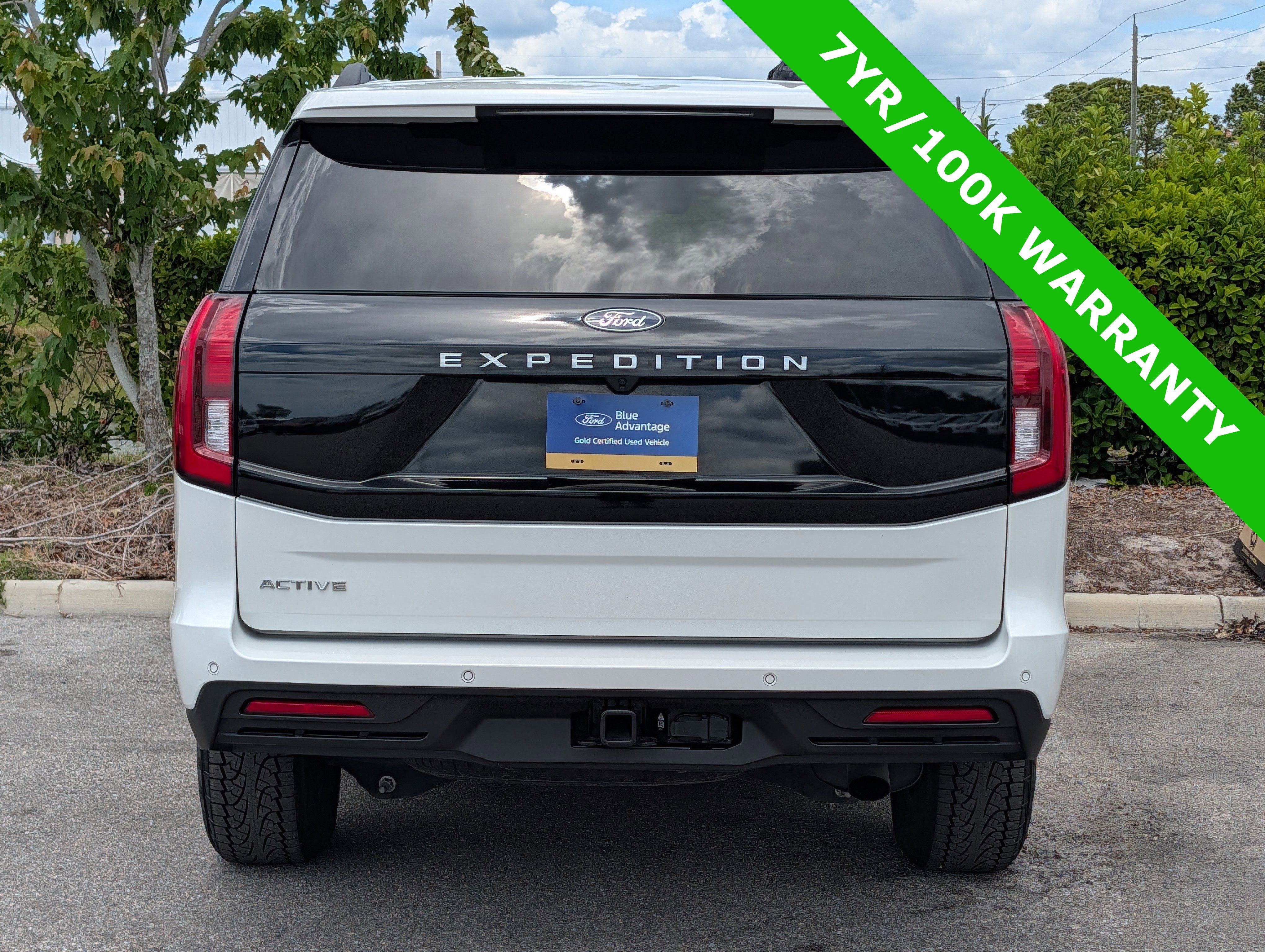 Certified 2025 Ford Expedition Active RWD image 5