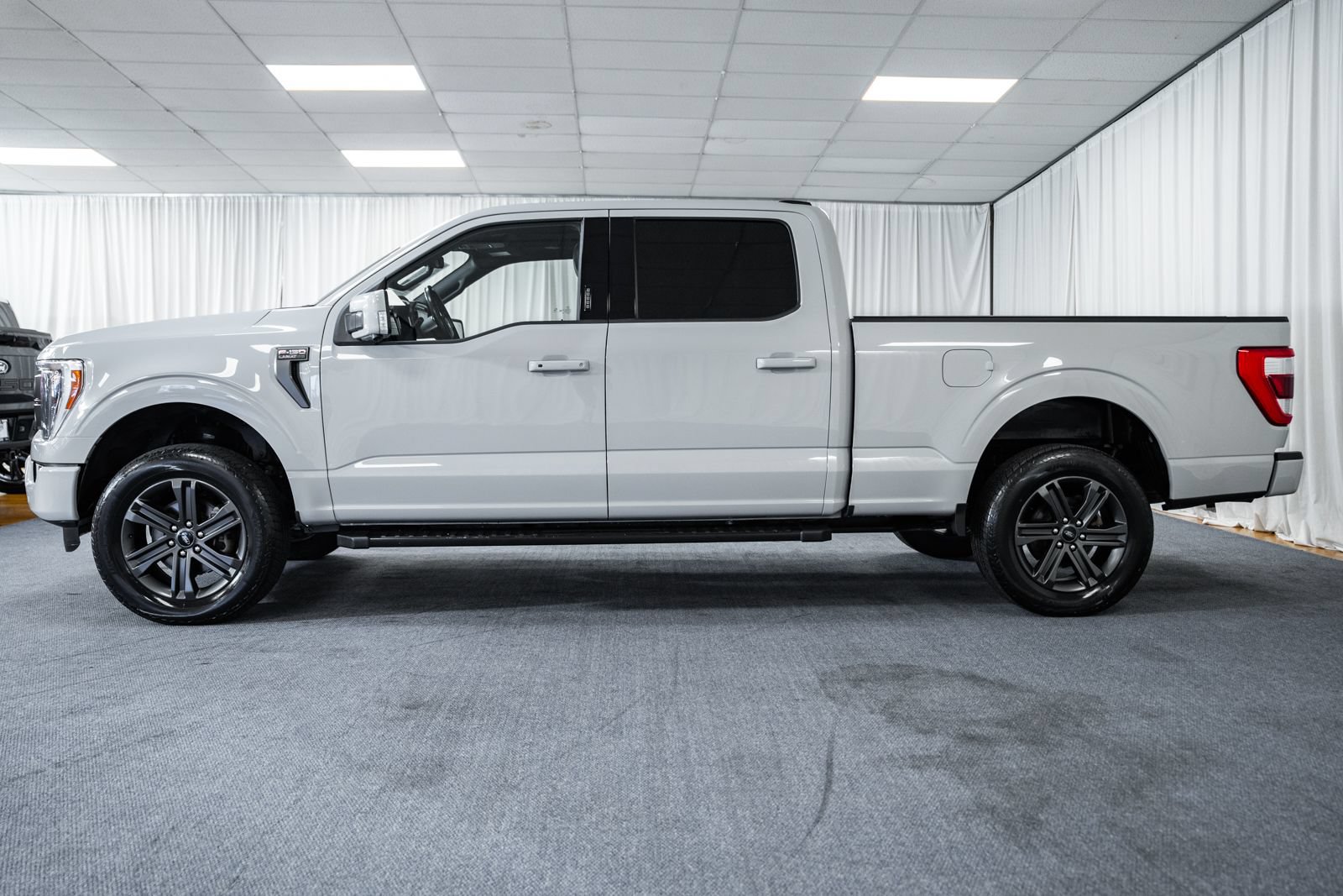 Certified 2023 Ford F150 Lariat w/ Equipment Group 502A High AWD/4WD image 5