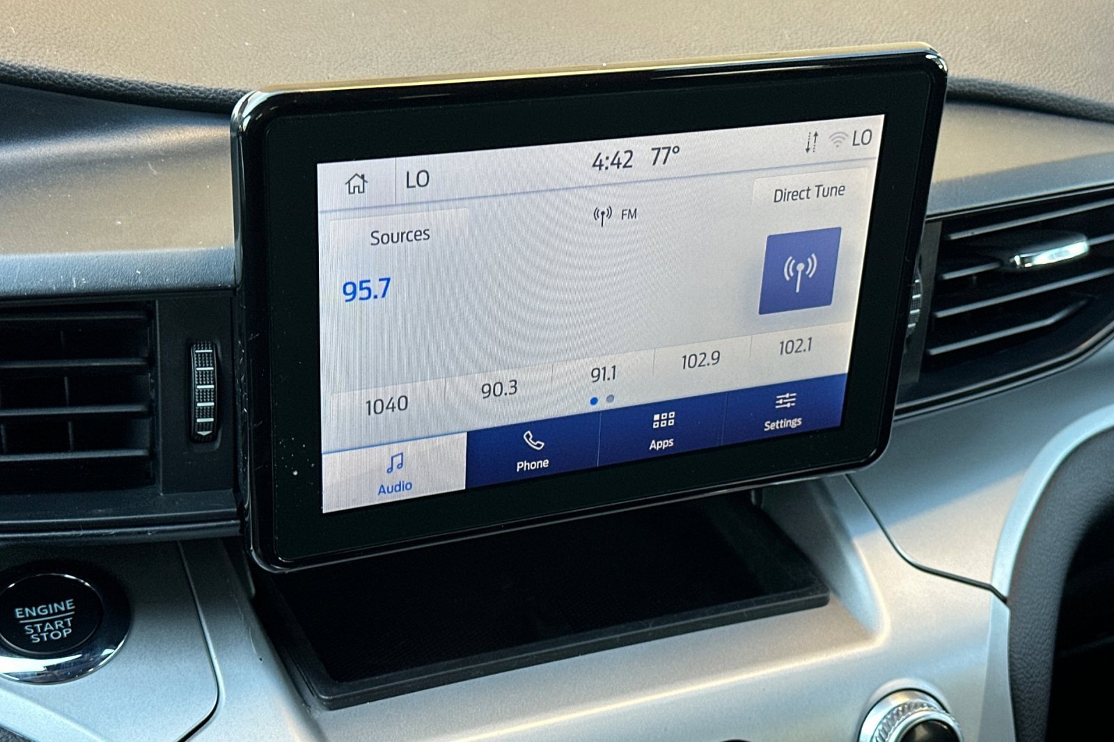 Certified 2022 Ford Explorer XLT image 18