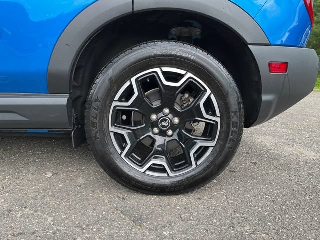 Certified 2025 Ford Bronco Sport Outer Banks w/ Outer Banks Tech Package+ AWD/4WD image 4