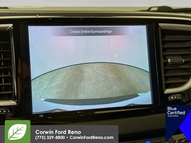 Used 2023 Chrysler Pacifica Touring-L FWD image 16