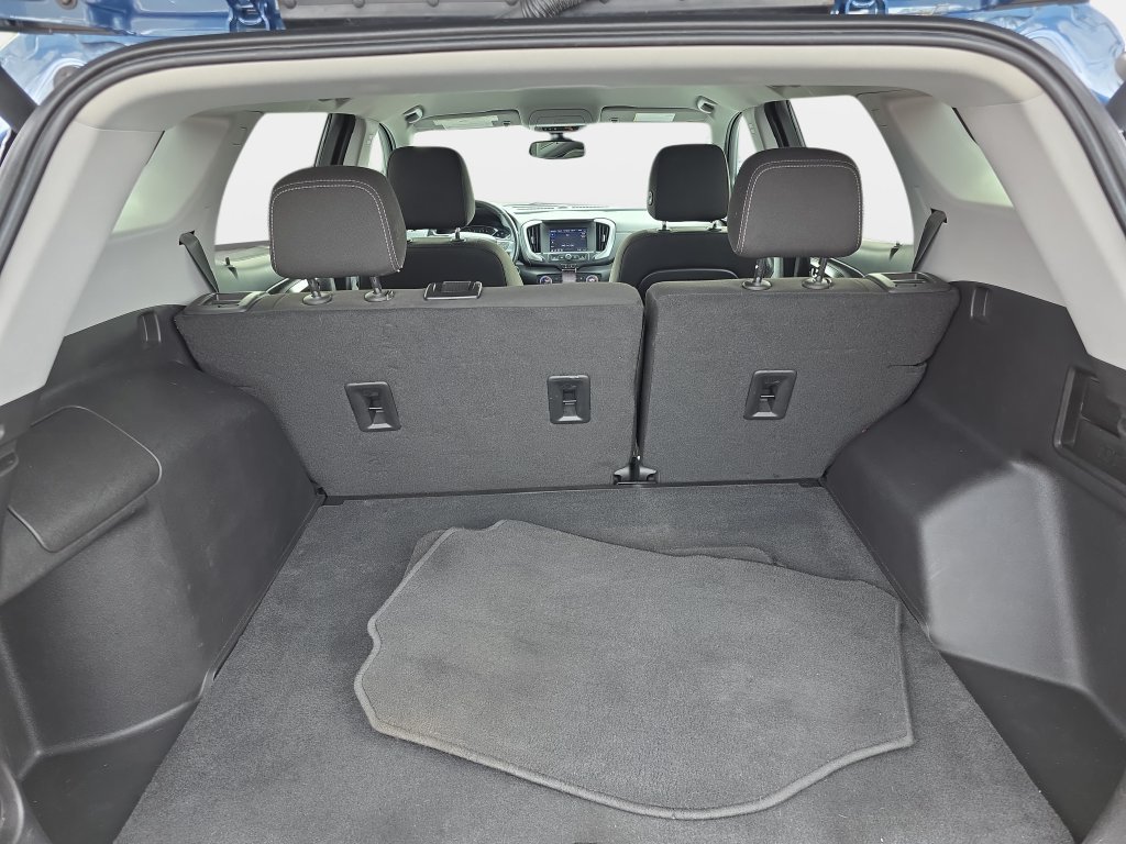 Used 2024 GMC Terrain SLE w/ Driver Convenience Package AWD/4WD image 10