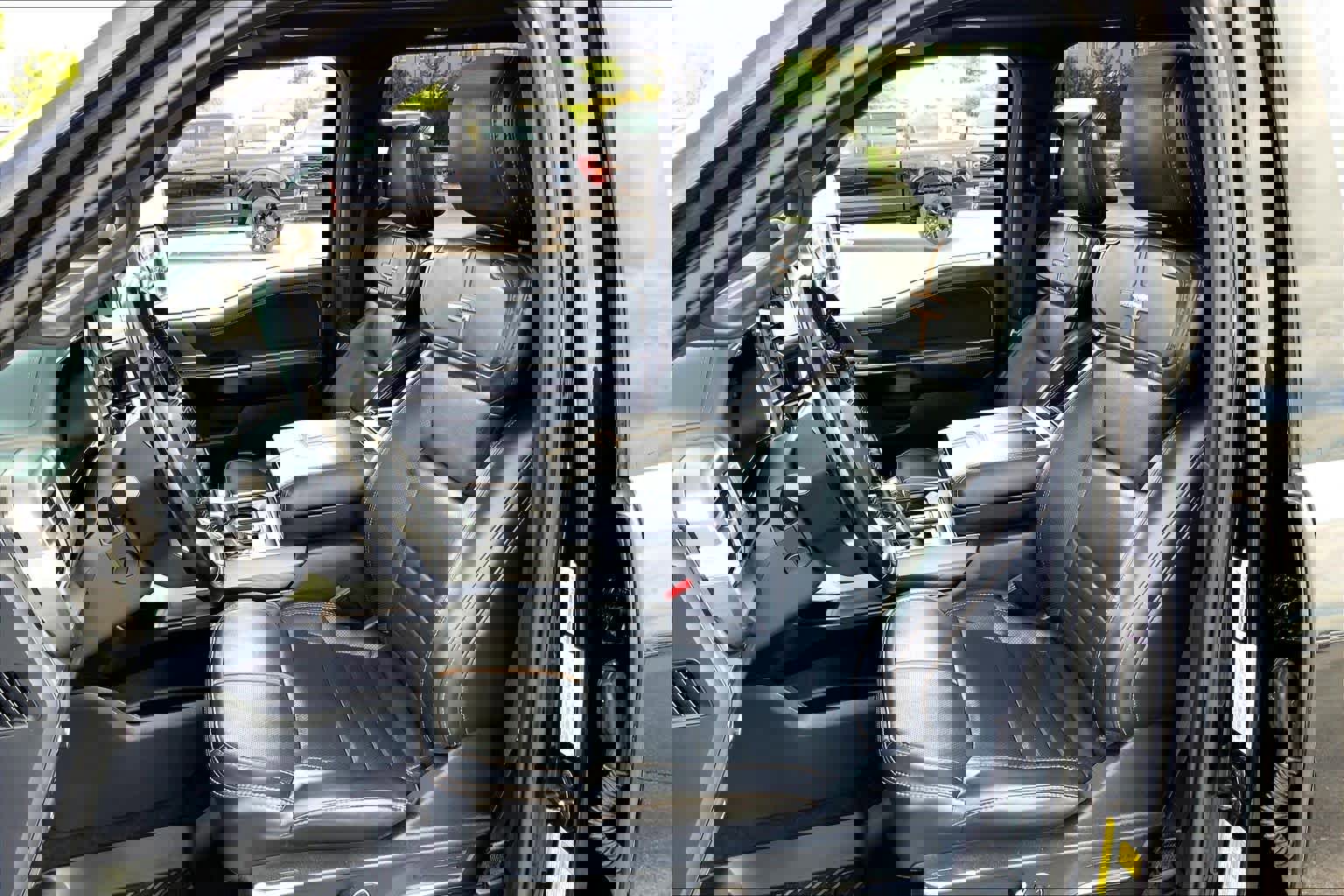 Certified 2021 Ford F150 Platinum w/ Equipment Group 701A High image 10