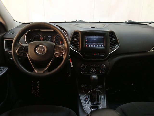 Used 2021 Jeep Cherokee Latitude image 7