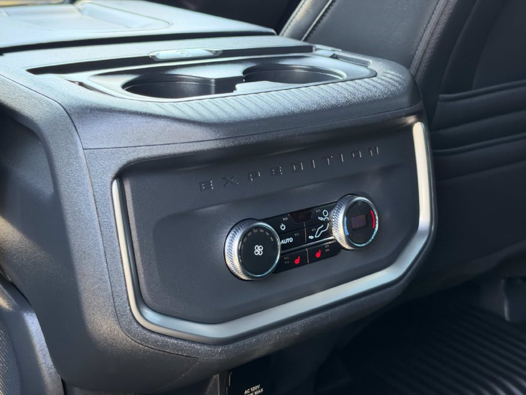 Certified 2025 Ford Expedition Tremor AWD/4WD image 17