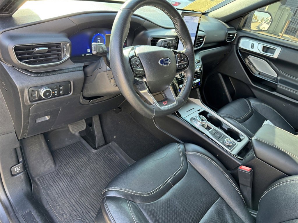 Certified 2023 Ford Explorer ST w/ Equipment Group 401A image 15