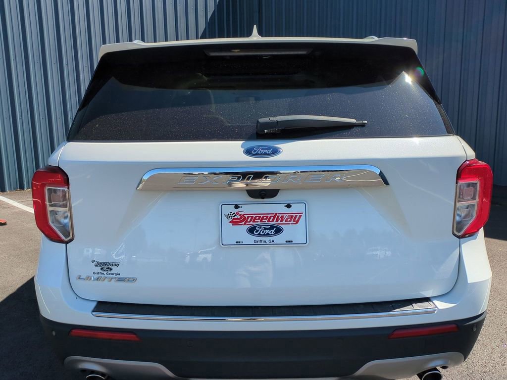 Certified 2021 Ford Explorer Limited w/ Equipment Group 301A image 5