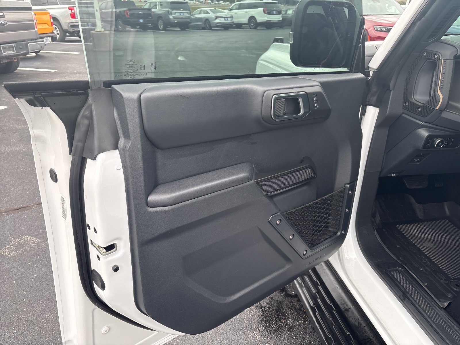 Certified 2025 Ford Bronco Badlands AWD/4WD image 10
