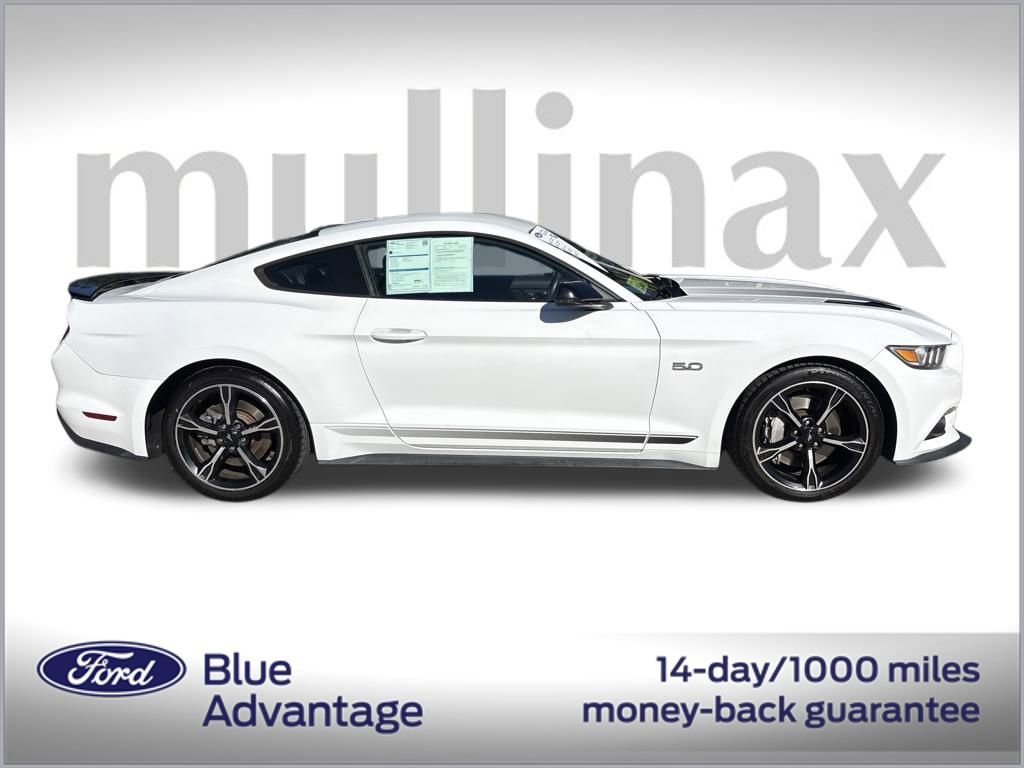Certified 2016 Ford Mustang GT Premium image 2