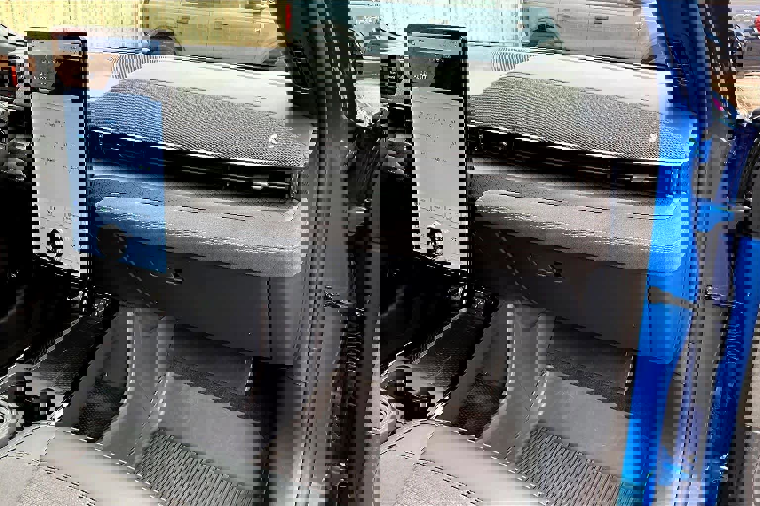 Certified 2025 Ford Mustang Mach-E GT w/ Interior Protection Package image 21