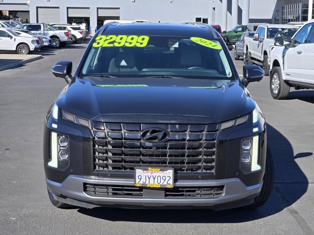 Used 2024 Hyundai Palisade SEL w/ Premium Package FWD image 2