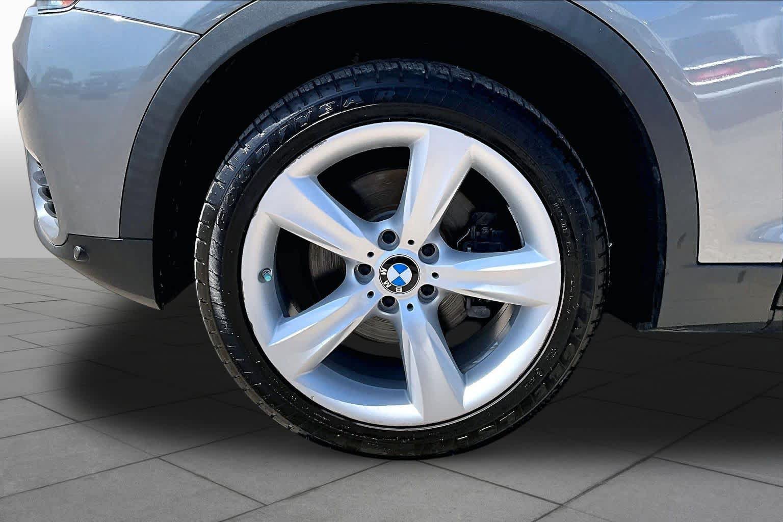 Used 2017 BMW X3 sDrive28i RWD image 10