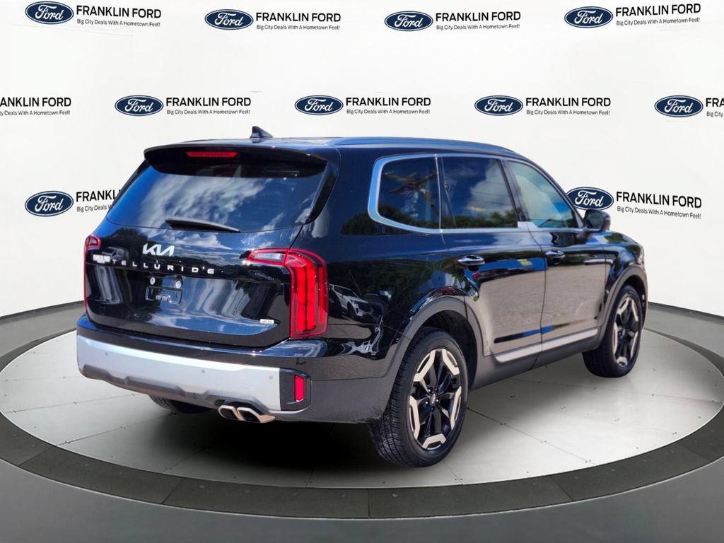 Used 2023 Kia Telluride S w/ S Sunroof Package AWD/4WD image 5