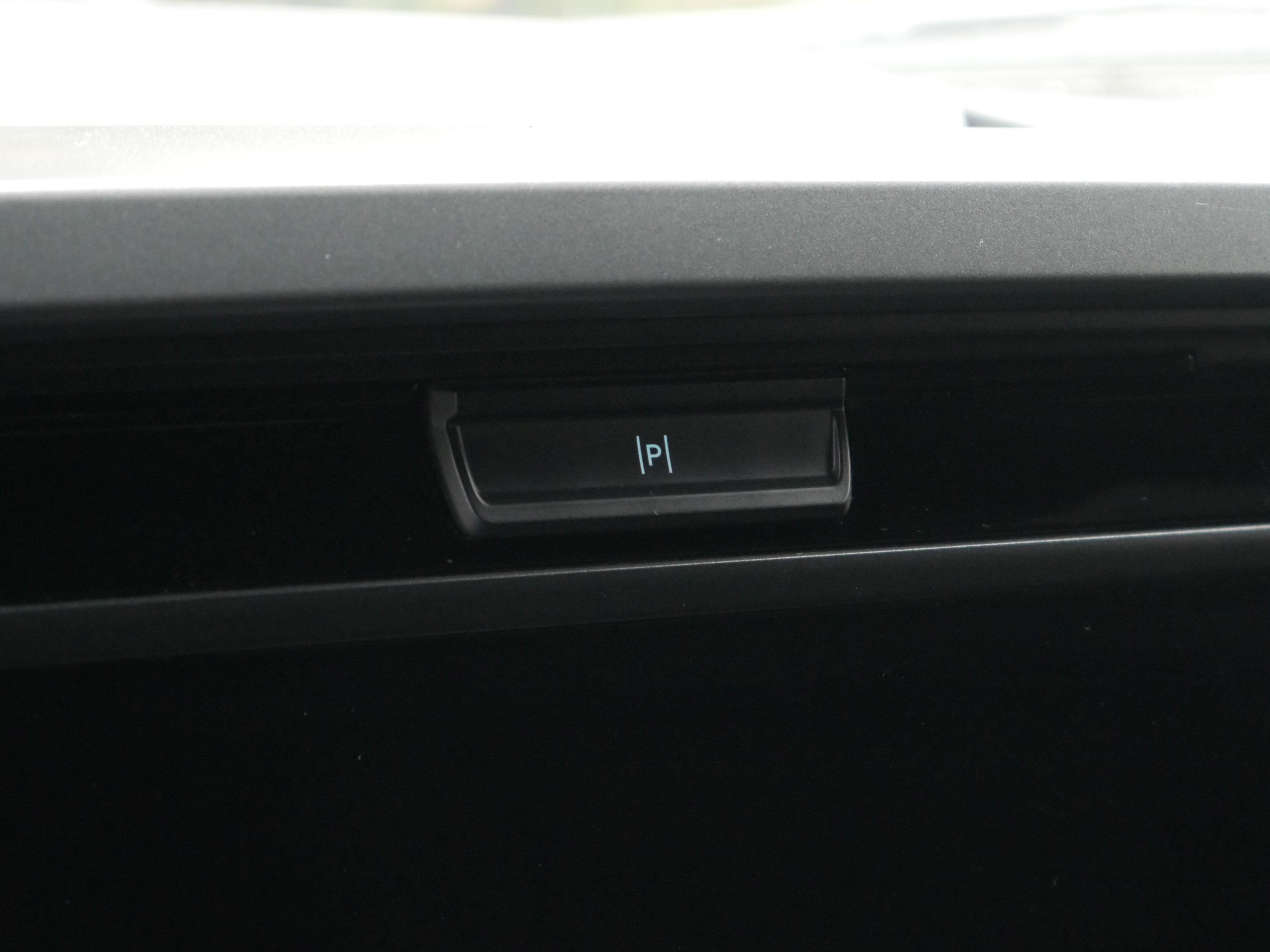 Certified 2025 Ford F150 XLT w/ Equipment Group 302A MID image 10