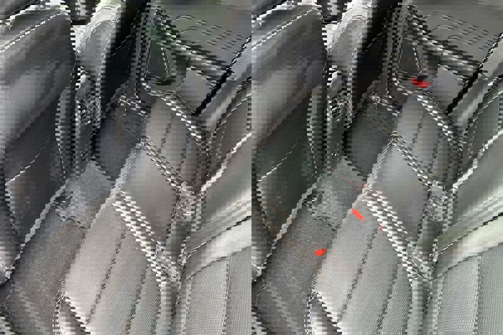 Certified 2025 Ford Escape Platinum image 10