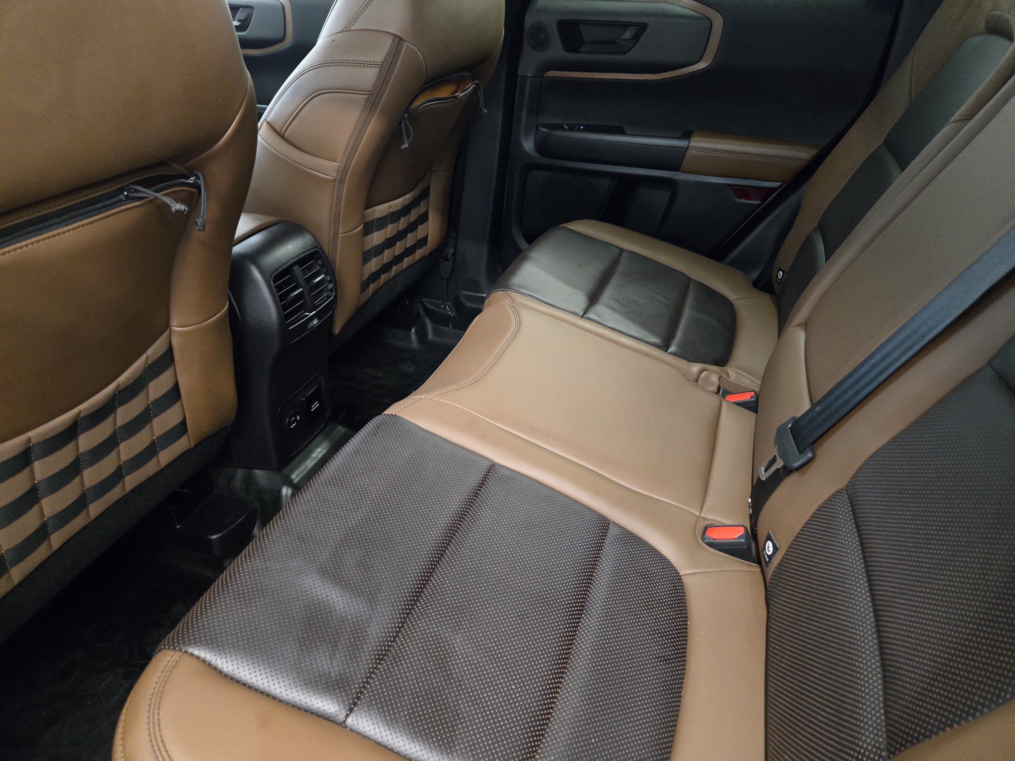 Certified 2023 Ford Bronco Sport Badlands w/ Premium Package AWD/4WD image 30