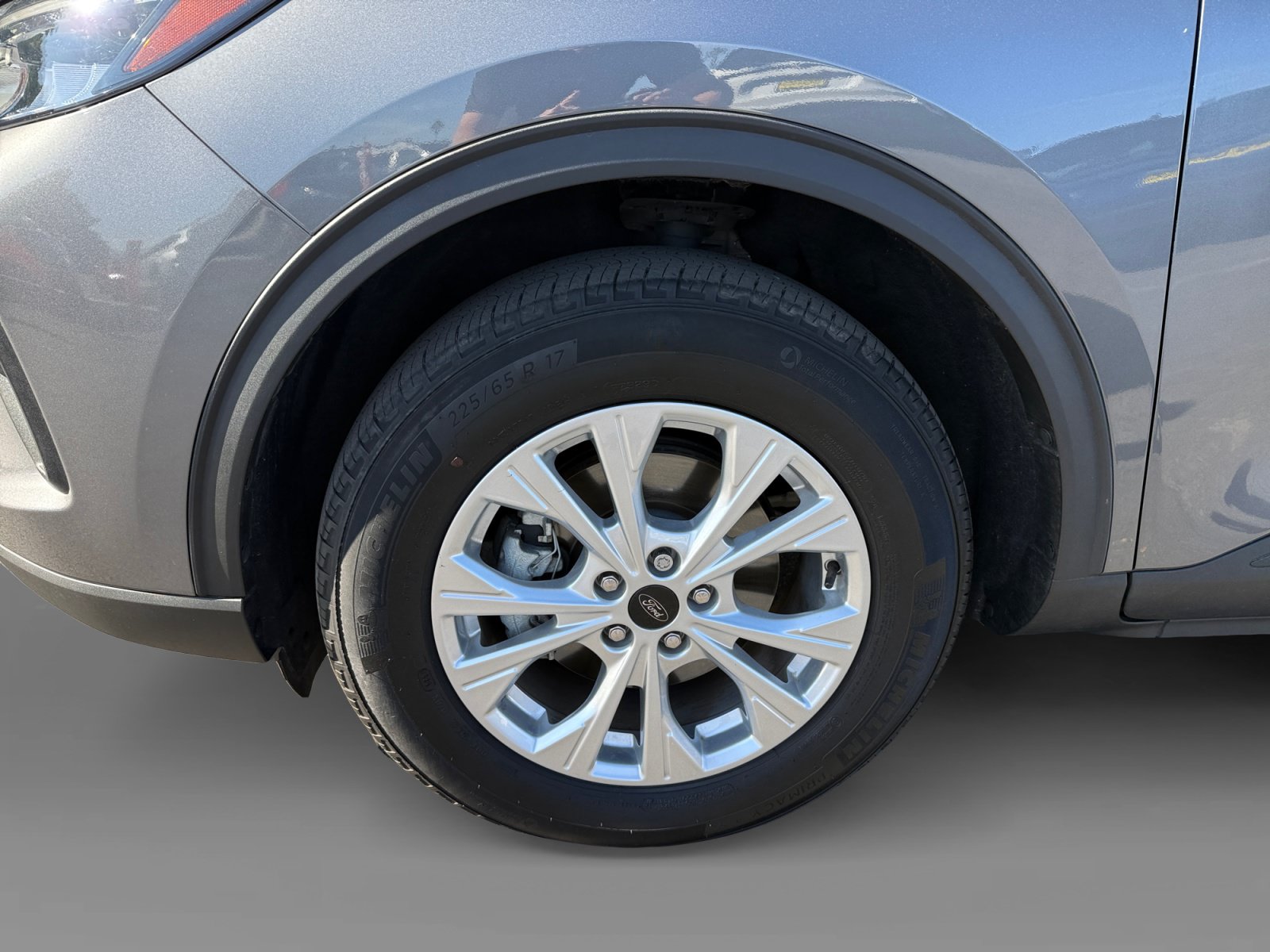 Certified 2024 Ford Escape Active FWD image 9