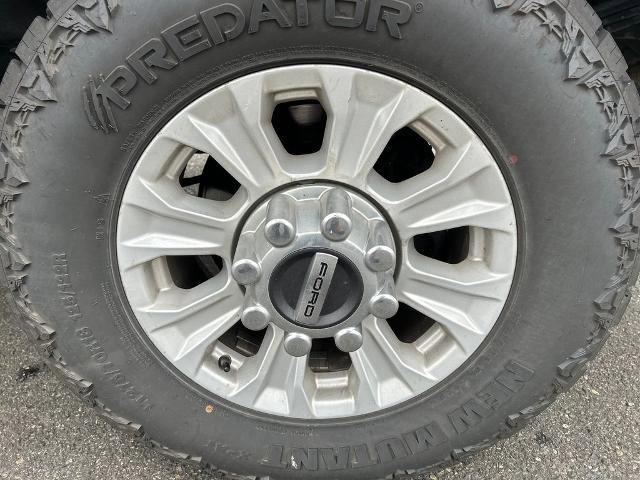 Certified 2022 Ford F350 XLT image 14