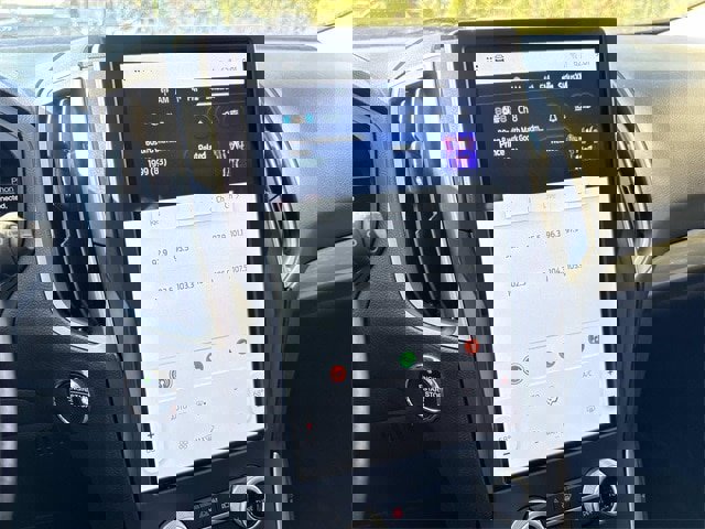 Certified 2022 Ford Edge SE w/ Black Appearance Package image 32