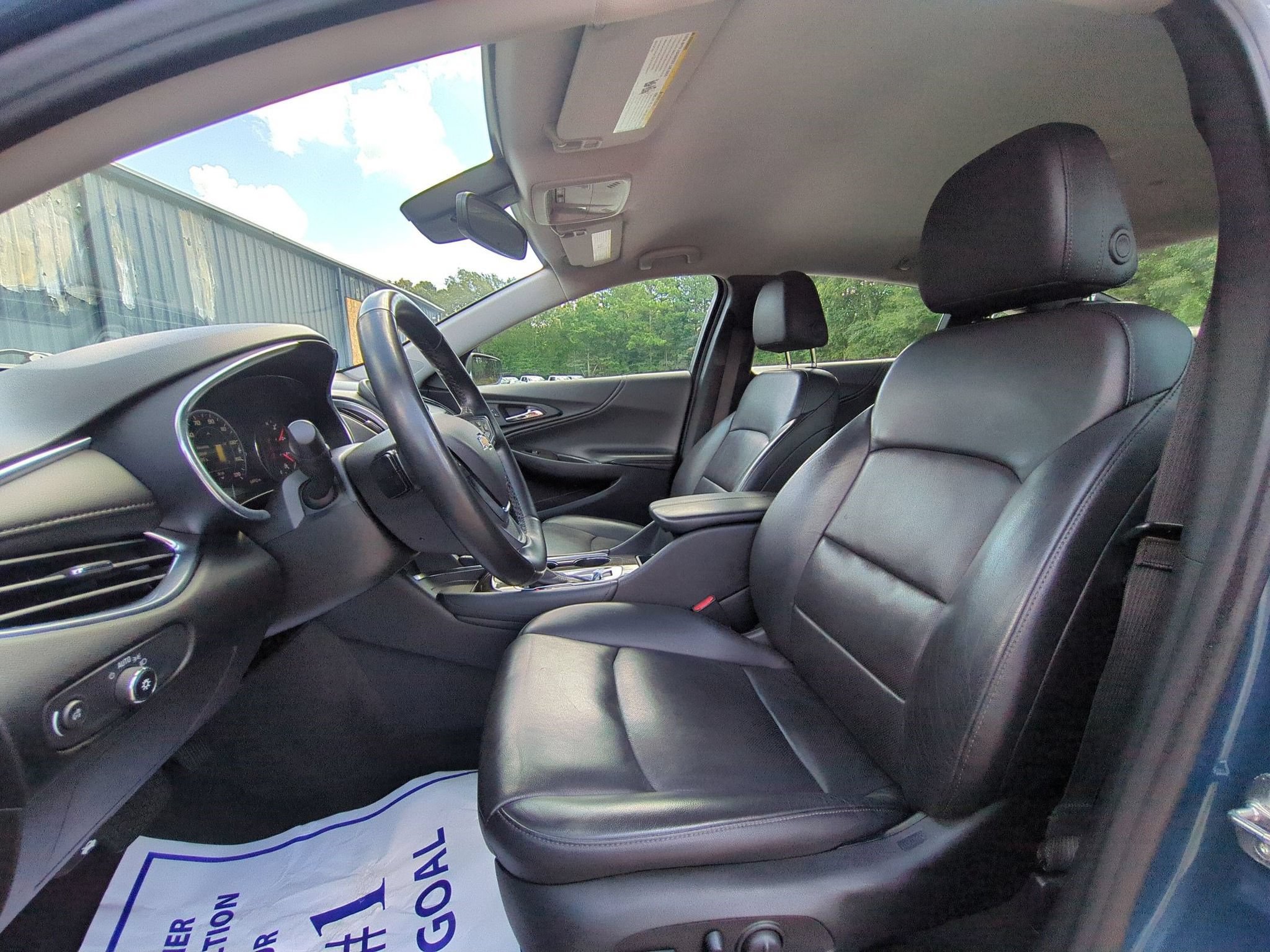 Used 2024 Chevrolet Malibu LT FWD image 24