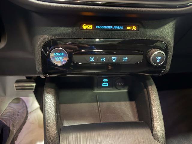 Certified 2023 Ford Escape ST-Line w/ Tech Pack #1 AWD/4WD image 18