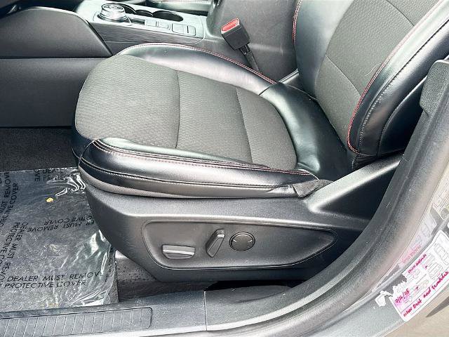 Certified 2024 Ford Escape ST-Line AWD/4WD image 16