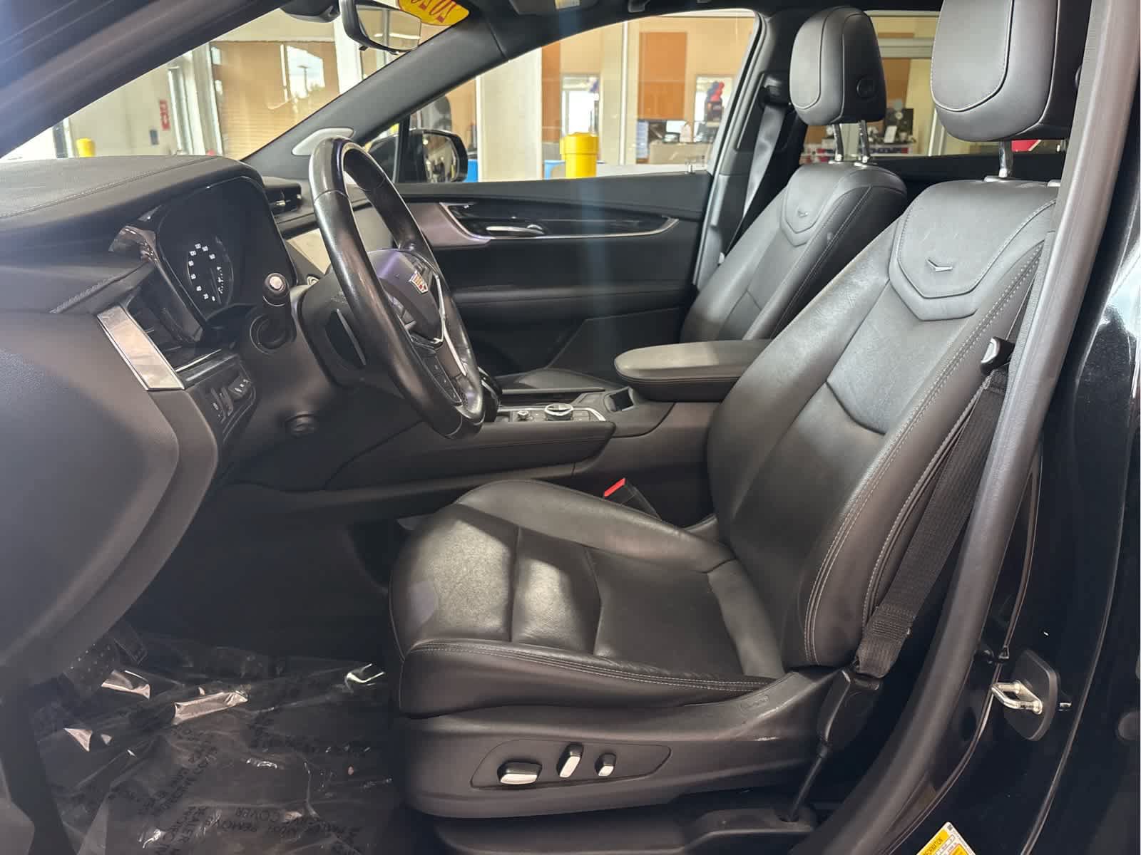 Used 2020 Cadillac XT5 Premium Luxury AWD/4WD image 36