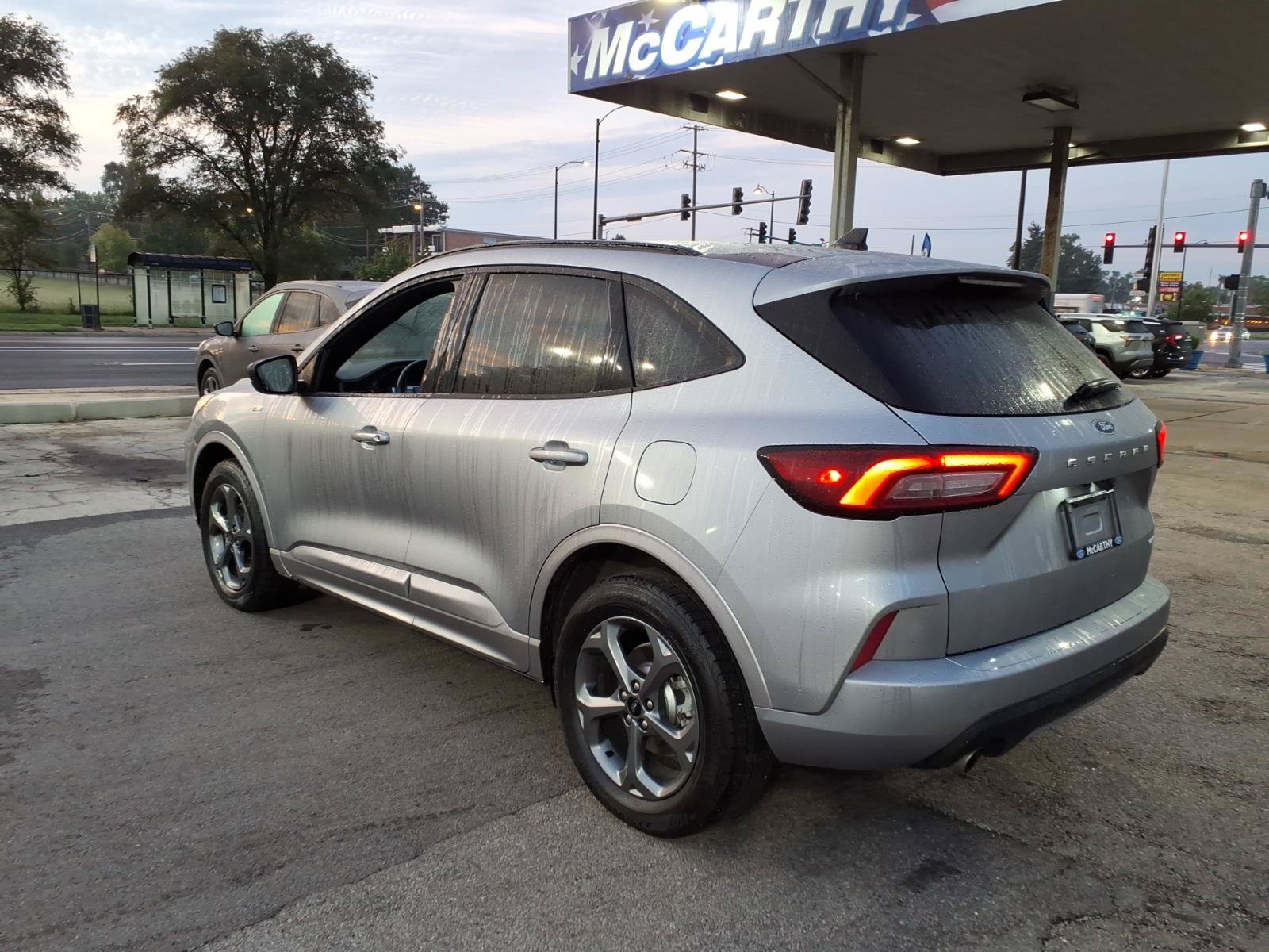 Certified 2024 Ford Escape ST-Line AWD/4WD image 5