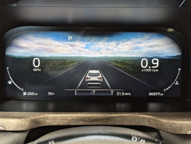 Used 2023 Kia Sorento SX Prestige image 3