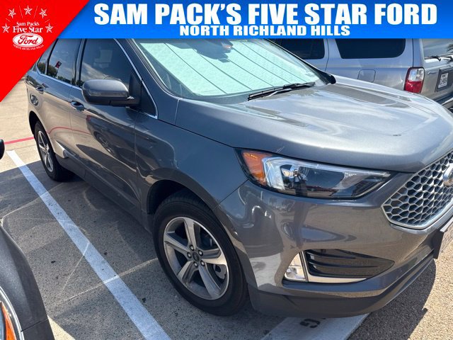 Certified 2023 Ford Edge SEL w/ Convenience Package AWD/4WD image 2