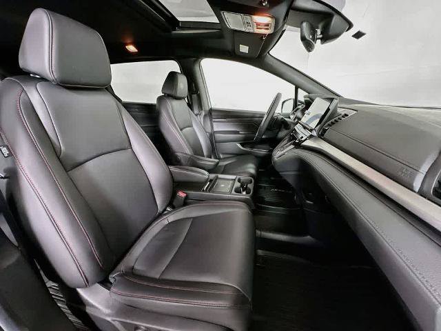 Used 2025 Honda Odyssey Sport-L image 14