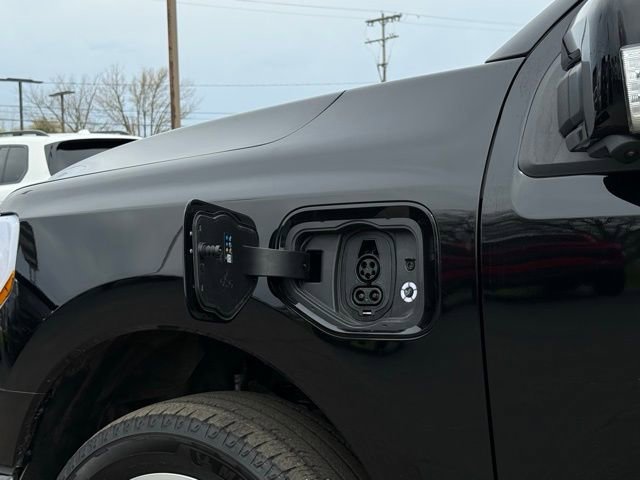 Certified 2025 Ford F150 Lightning Platinum AWD/4WD image 50