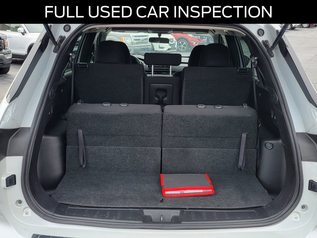 Used 2022 Mitsubishi Outlander ES AWD/4WD image 6